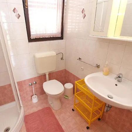 アパート Fuer 5 Personen Ca 55 Qm In Banjole, Istrien Istrische Riviera バニョレ