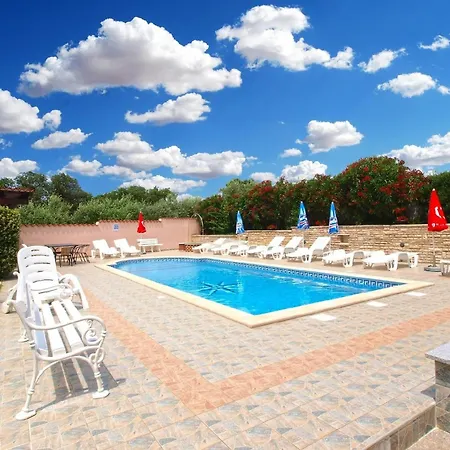 Apartment Fuer 5 Personen Ca 55 Qm In Banjole, Istrien Istrische Riviera